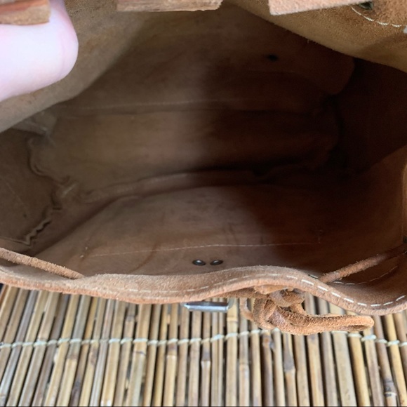 Vintage Hand Crafted Rugged Leather Backpack Book Bag - Picture 6 of 16